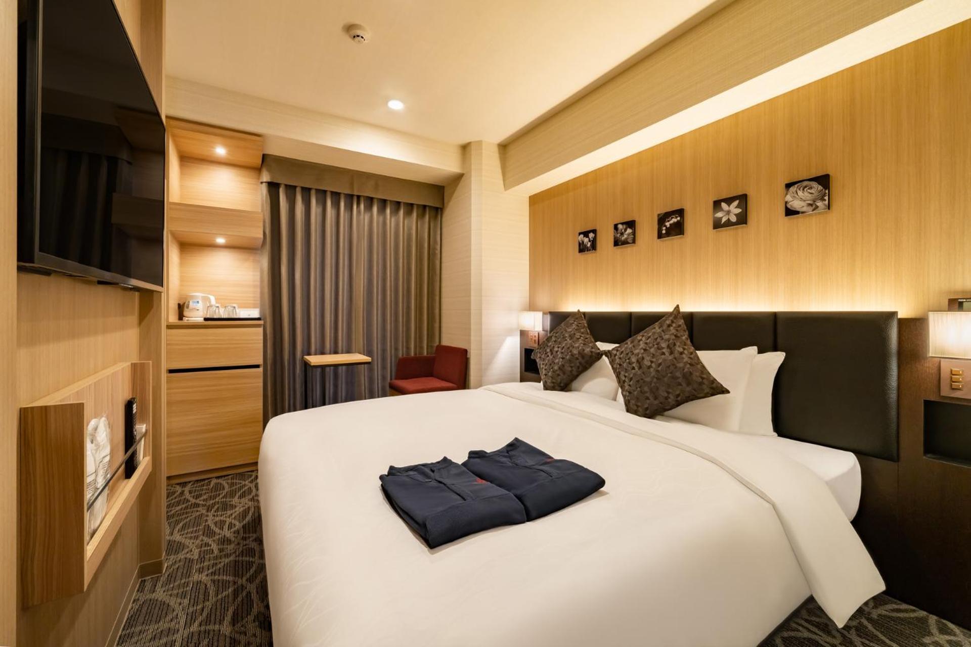 Hotel Shuranza Makuhari Bay Тіба Екстер'єр фото