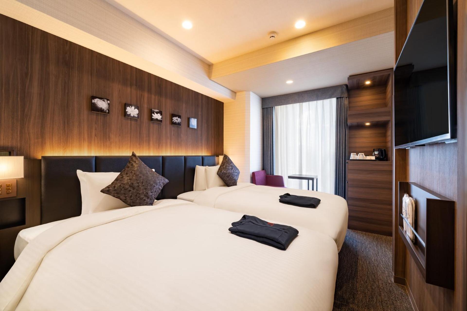 Hotel Shuranza Makuhari Bay Тіба Екстер'єр фото